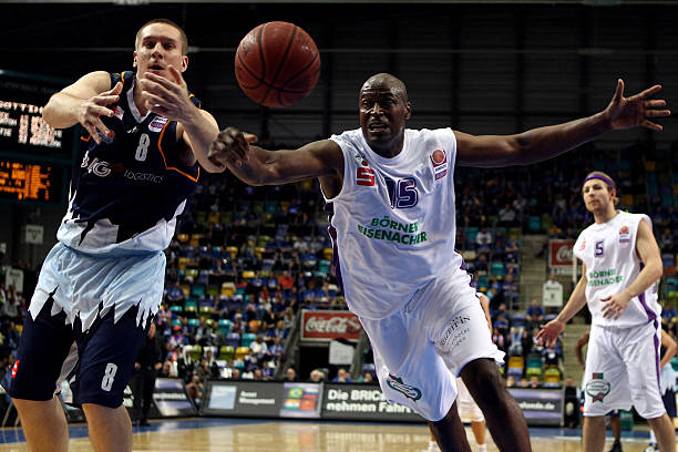 转会市场与 转会市场与