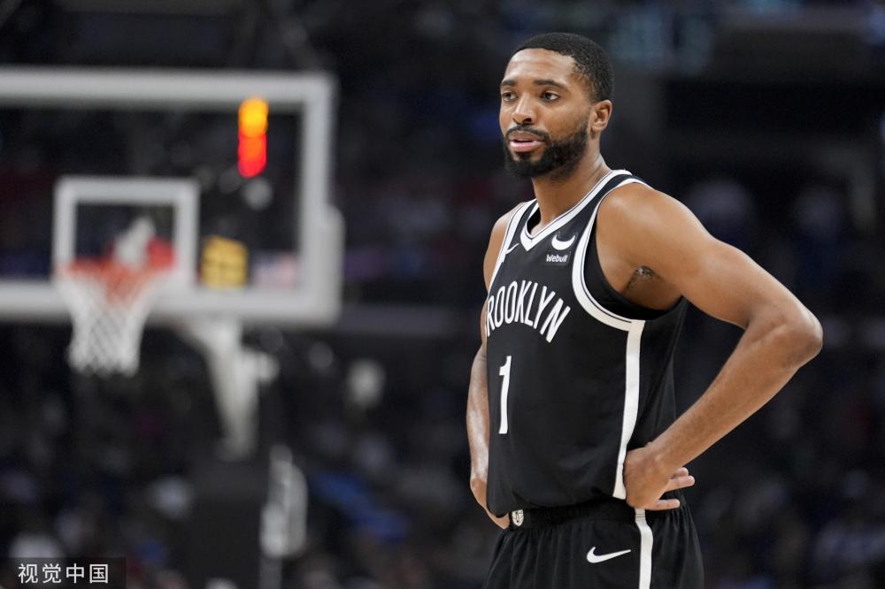 随着转会窗 随着转会窗