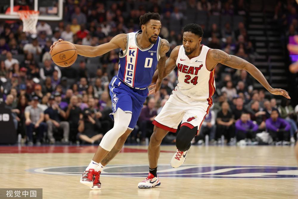 事中崭露头 事中崭露头