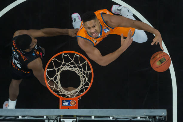 体育赛场如 体育赛场如